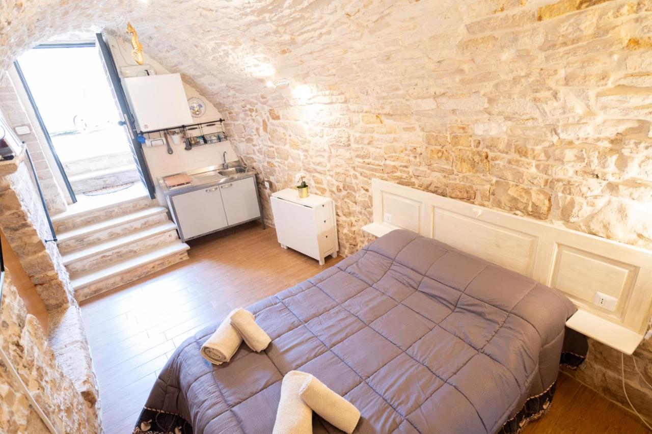 Piccola Pietra Bianca Hotell Giovinazzo Eksteriør bilde