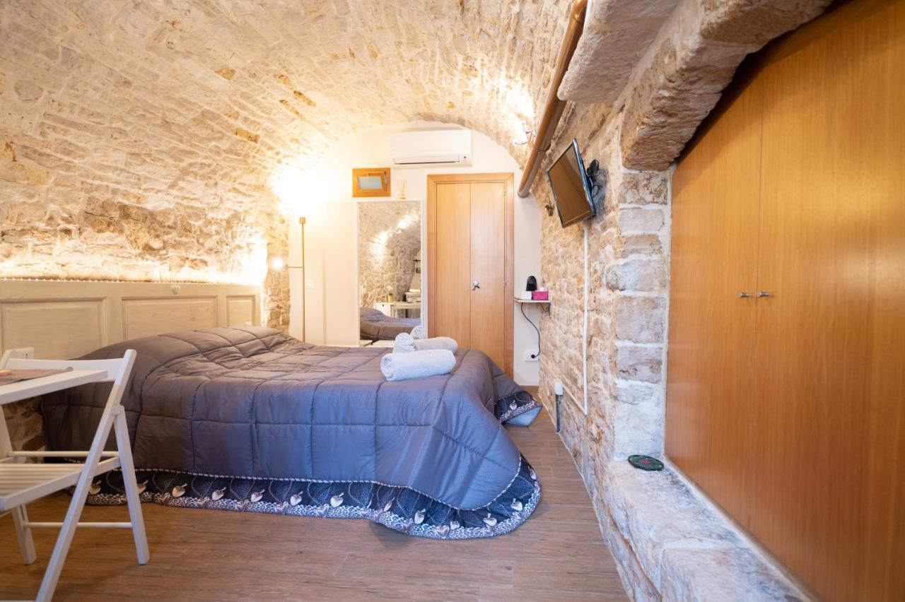 Piccola Pietra Bianca Hotell Giovinazzo Eksteriør bilde