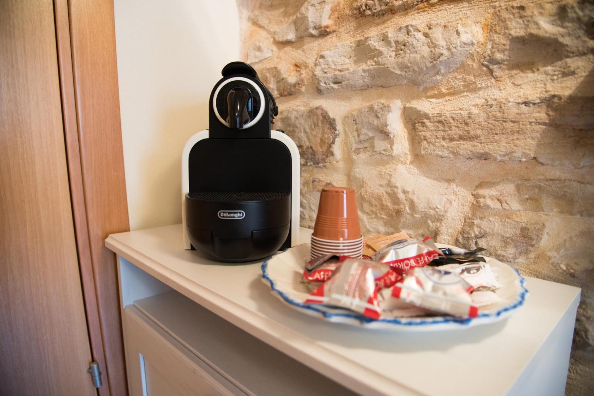 Piccola Pietra Bianca Hotell Giovinazzo Eksteriør bilde